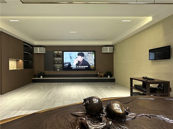 激光电视与家庭影音系统的趋势分析