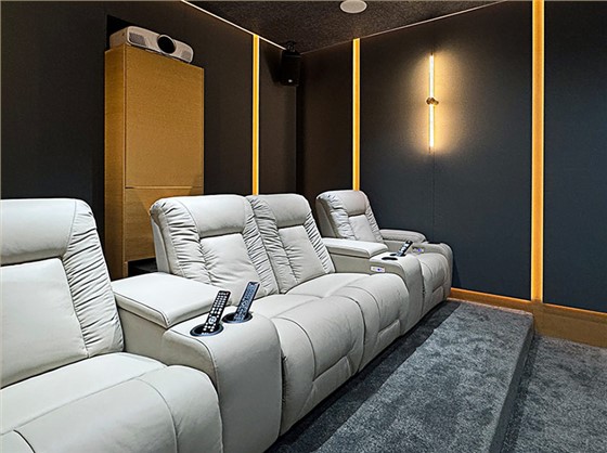 打造客厅家庭影院，开启影K娱乐新空间