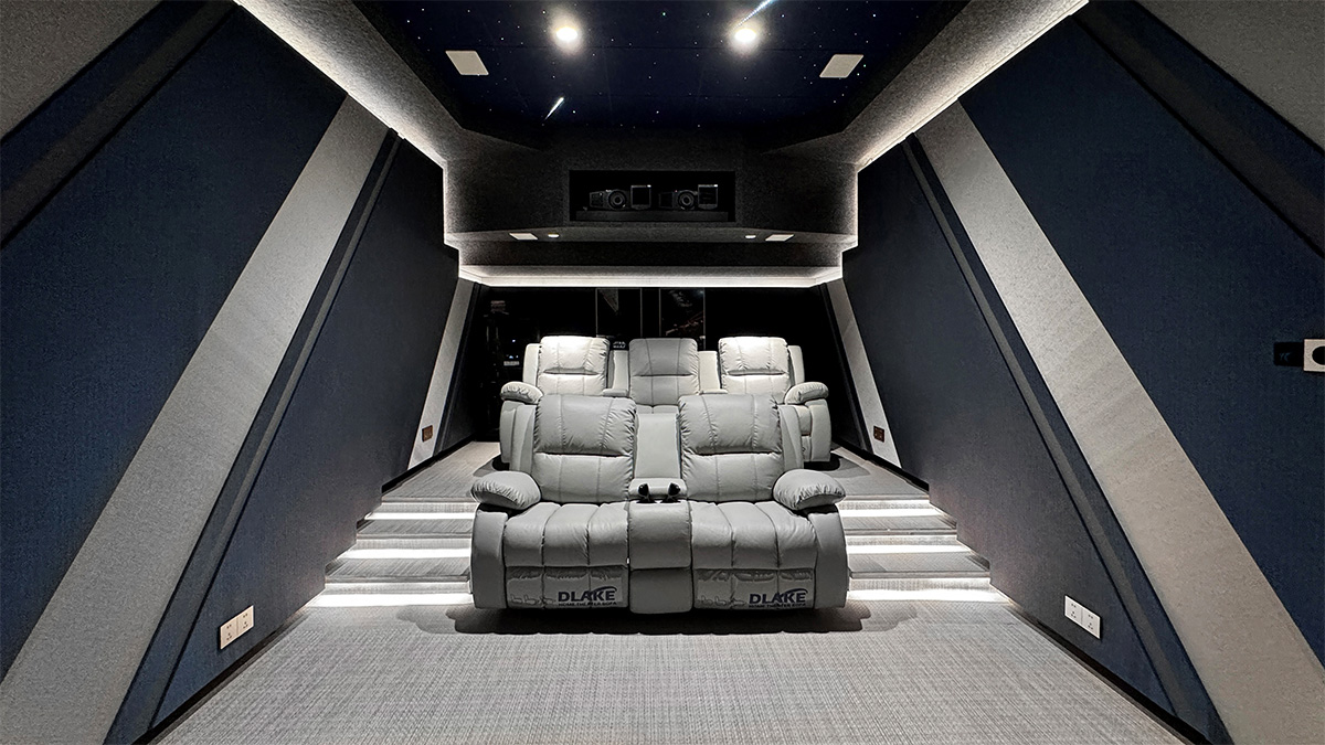 穿越星际的&ldquo;魔法窗口&rdquo;IMAX 3D杜比全景声影院 | 让万象星河，尽显本色