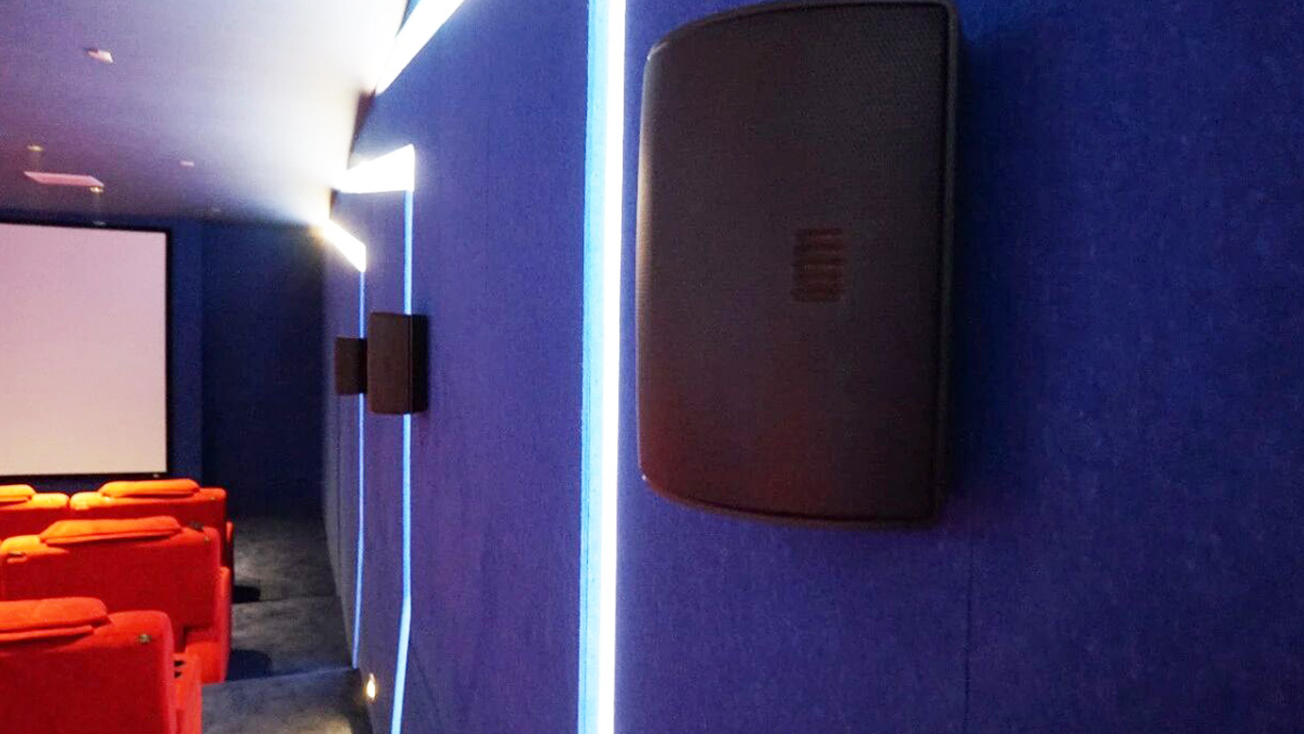 杜比全景声影院